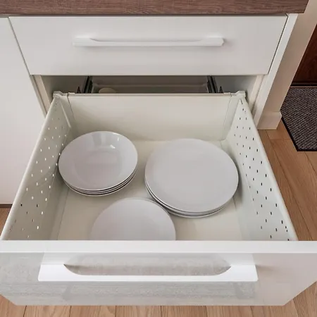 Stylish Close To Center, Cafes & Parks & Local Dining *