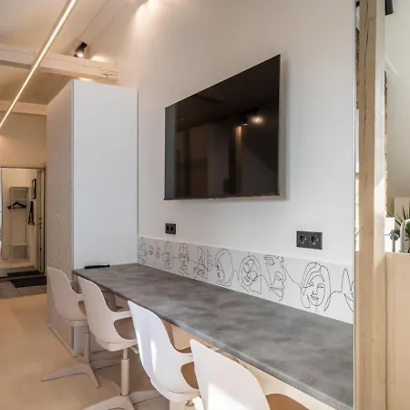 Scandi Spacious Attic Loft With Skyline View * Riga