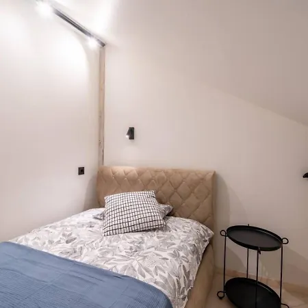 Scandi Spacious Attic Loft With Skyline View * Riika