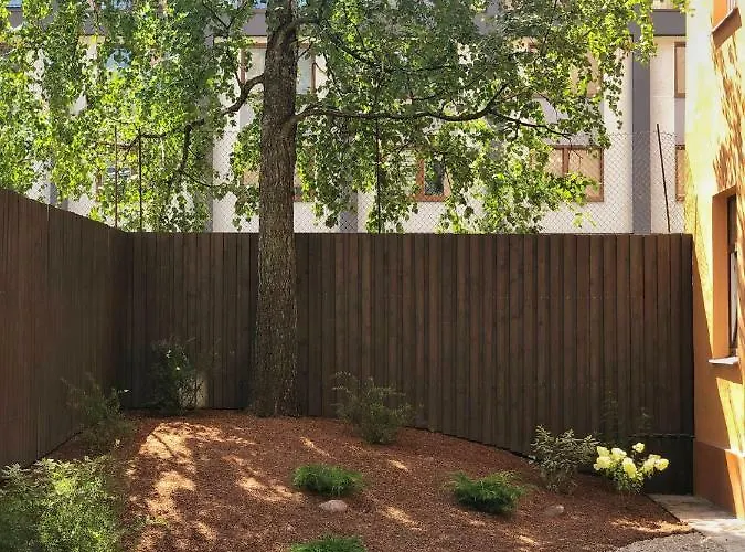 Stylish Close To Center, Cafes & Parks & Local Dining Riga